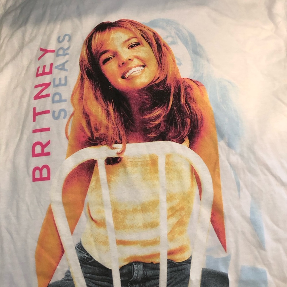 Retro Britney Spears T Shirt size Medium